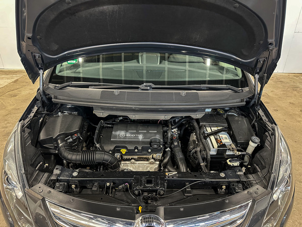 Opel Zafira, 2013, 1.4 benzīns, manuāla