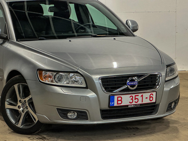 Volvo V50, 2011, 1.6 dīzelis, manuāla