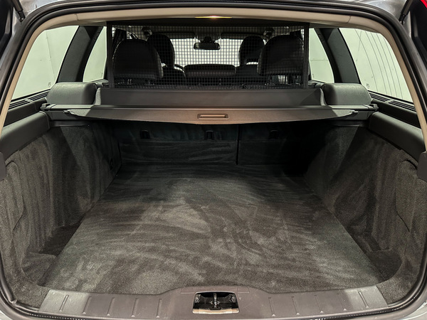 Volvo V50, 2011, 1.6 dīzelis, manuāla