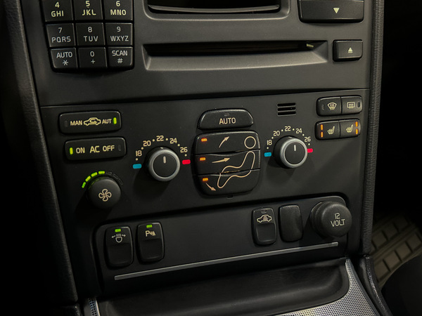 Volvo XC 90, 2010, 2.4 dīzelis, manuāla