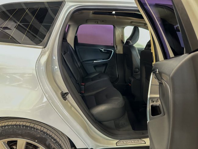 Volvo XC 60, 2012, 2.4 dīzelis, automāts