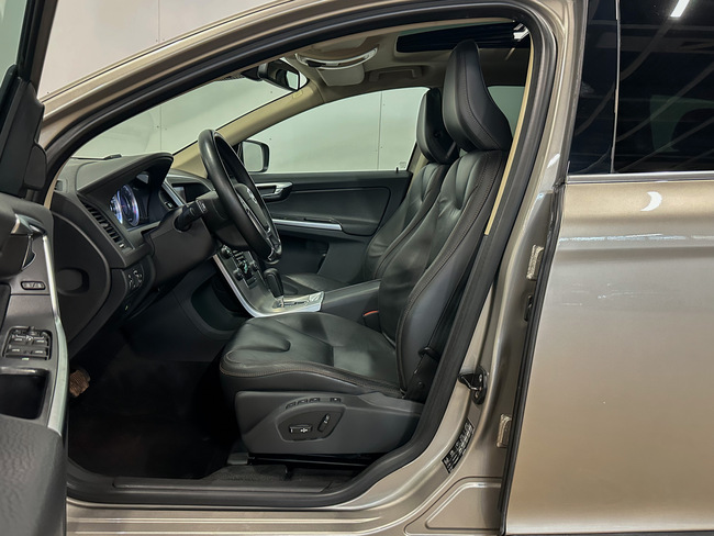 Volvo XC 60, 2011, 2.4 dīzelis, automāts