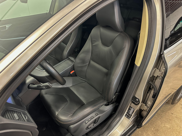 Volvo XC 60, 2011, 2.4 dīzelis, automāts