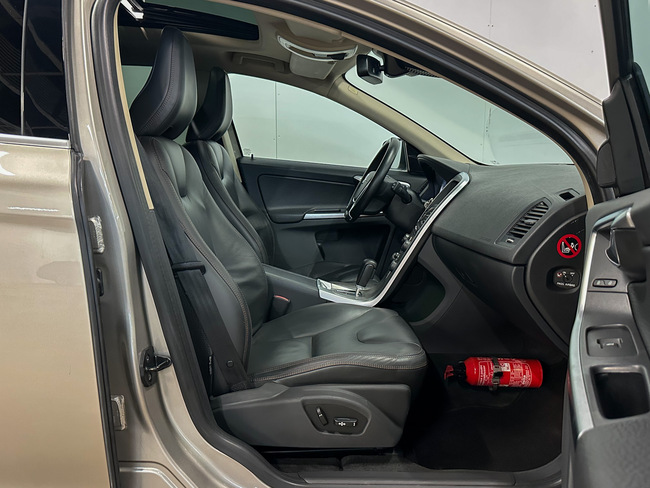 Volvo XC 60, 2011, 2.4 dīzelis, automāts