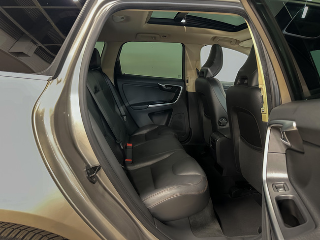 Volvo XC 60, 2011, 2.4 dīzelis, automāts