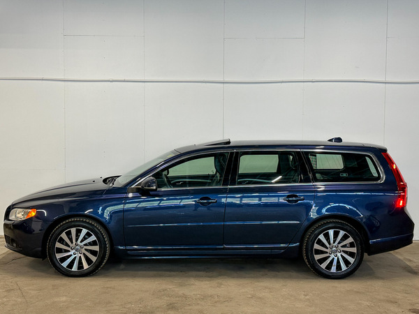 Volvo V70, 2012, 2.0 dīzelis, manuāla