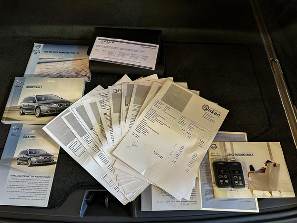 Volvo V70, 2012, 2.0 dīzelis, manuāla