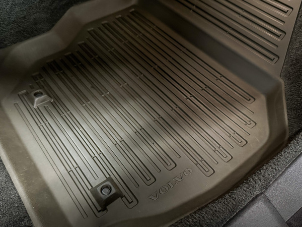 Volvo XC 70, 2013, 2.4 dīzelis, manuāla