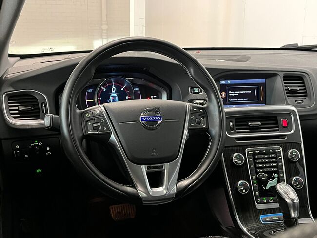 Volvo V60, 2013, 2.4 hibrīds, automāts