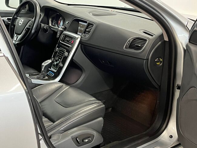 Volvo V60, 2013, 2.4 hibrīds, automāts