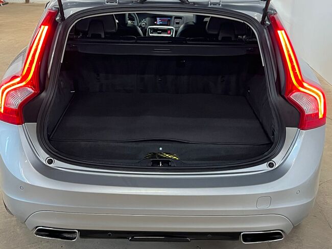 Volvo V60, 2013, 2.4 hibrīds, automāts