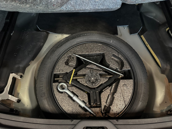 Volvo XC 60, 2011, 2.4 dīzelis, manuāla