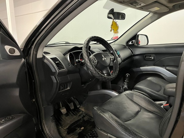 Mitsubishi Outlander, 2007, 2.0 dīzelis, manuāla
