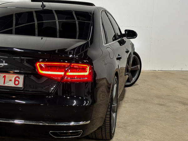 Audi A8, 2010, 4.2 dīzelis, automāts