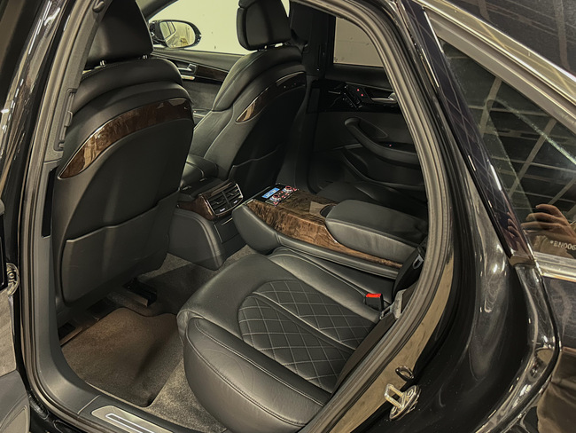 Audi A8, 2010, 4.2 dīzelis, automāts