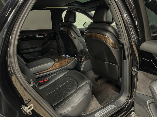 Audi A8, 2010, 4.2 dīzelis, automāts