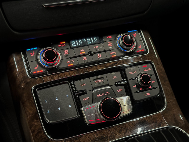 Audi A8, 2010, 4.2 dīzelis, automāts