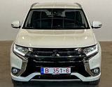 Mitsubishi Outlander, 2015, 2.0 hibrīds, automāts