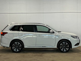 Mitsubishi Outlander, 2015, 2.0 hibrīds, automāts