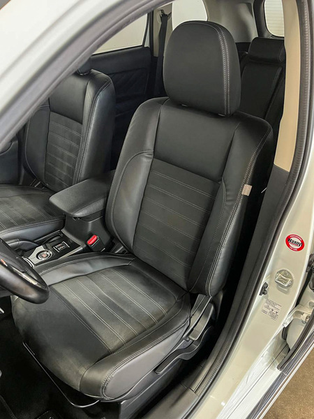 Mitsubishi Outlander, 2015, 2.0 hibrīds, automāts