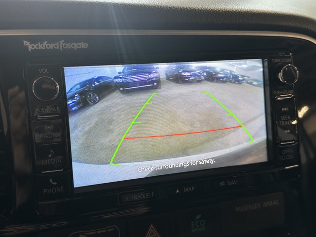 Mitsubishi Outlander, 2015, 2.0 hibrīds, automāts