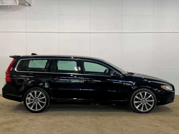 Volvo V70, 2012, 2.0 dīzelis, automāts