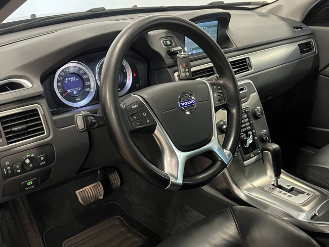 Volvo V70, 2012, 2.0 dīzelis, automāts