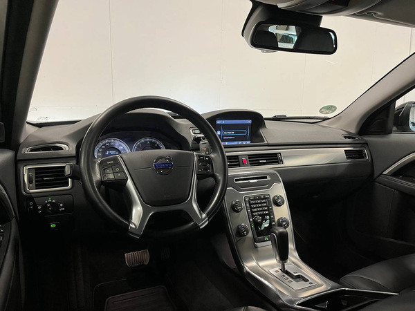 Volvo V70, 2012, 2.0 dīzelis, automāts