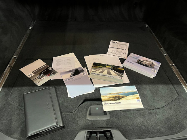 Volvo V70, 2012, 2.0 dīzelis, automāts