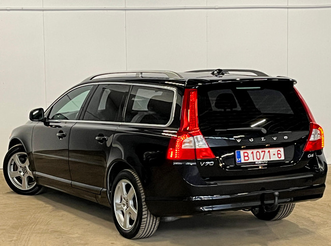 Volvo V70, 2013, 2.0 dīzelis, automāts