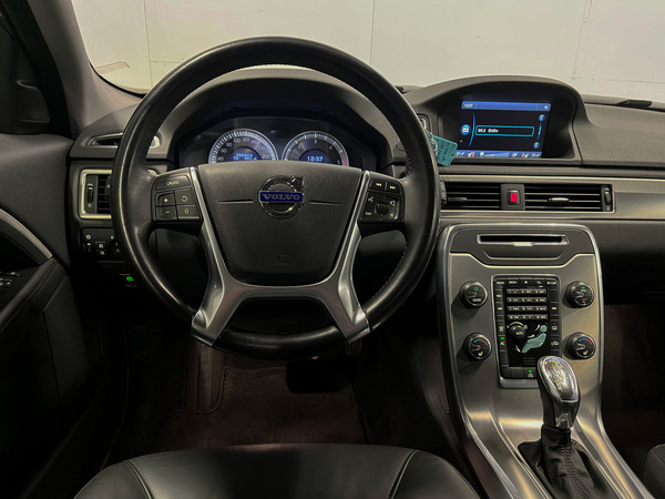 Volvo V70, 2013, 2.0 dīzelis, automāts