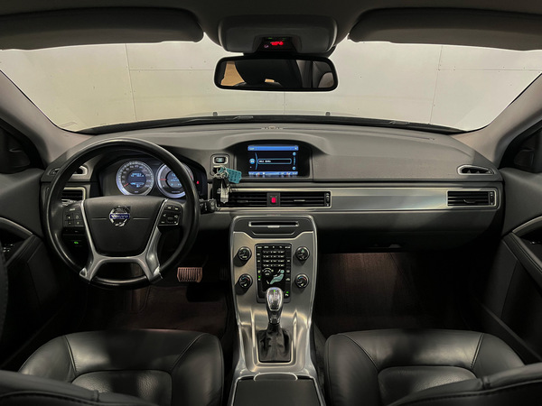 Volvo V70, 2013, 2.0 dīzelis, automāts