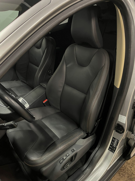 Volvo XC 60, 2010, 2.4 dīzelis, automāts