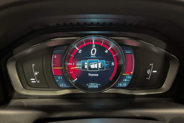 Volvo XC 60, 2014, 2.4 dīzelis, manuāla