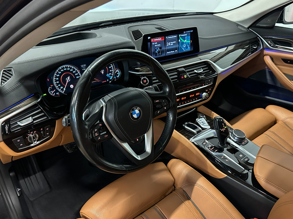 Bmw 530, 2017, 2.0 hibrīds, automāts