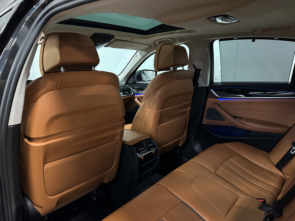 Bmw 530, 2017, 2.0 hibrīds, automāts