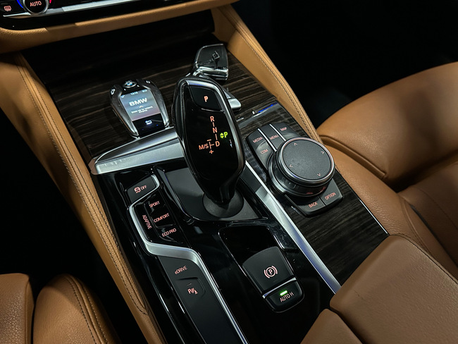 Bmw 530, 2017, 2.0 hibrīds, automāts