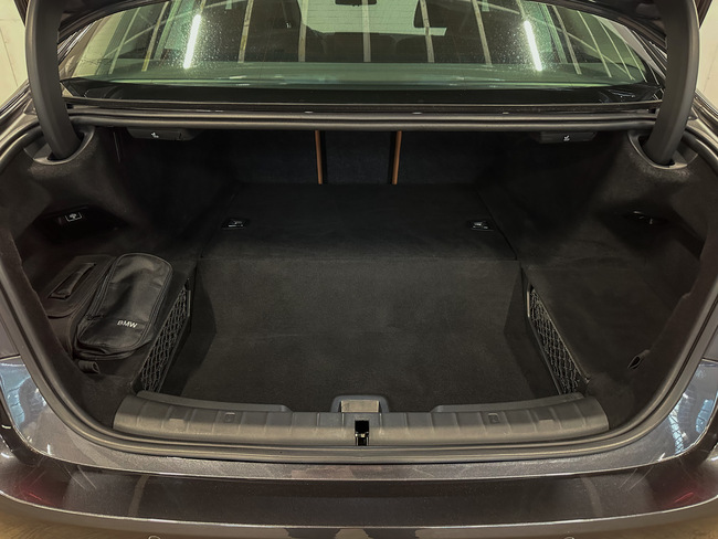 Bmw 530, 2017, 2.0 hibrīds, automāts