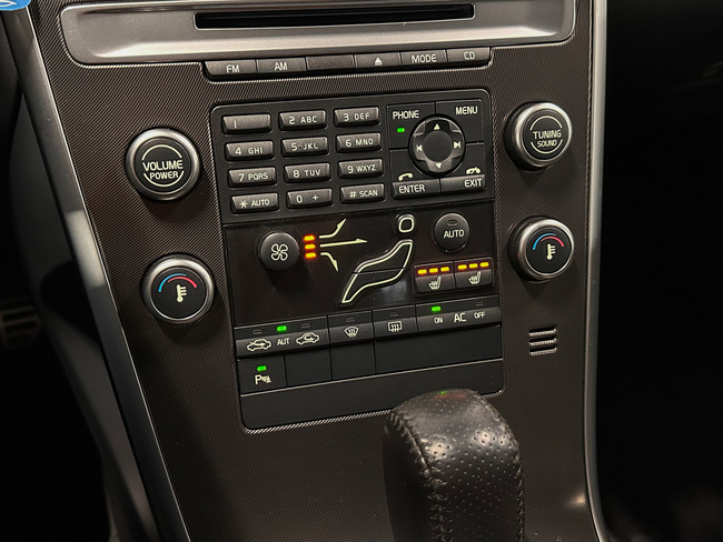 Volvo XC 60, 2010, 2.4 dīzelis, automāts