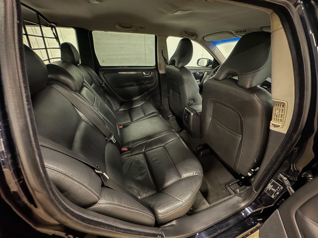 Volvo V70, 2007, 2.4 dīzelis, manuāla