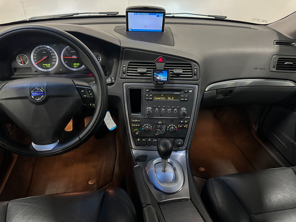 Volvo V70, 2007, 2.4 dīzelis, manuāla