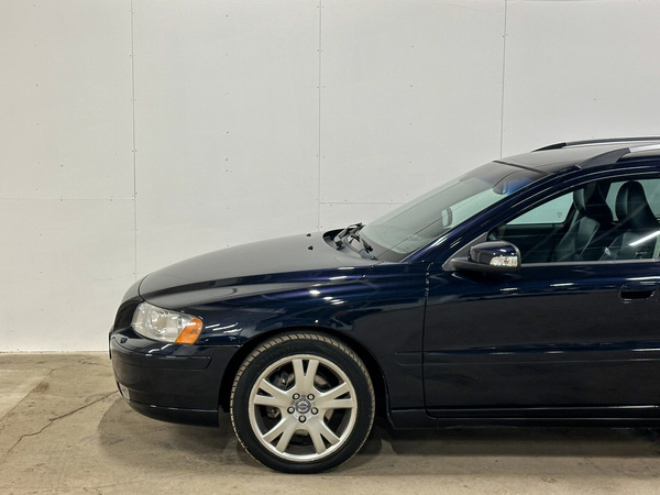 Volvo V70, 2007, 2.4 dīzelis, manuāla
