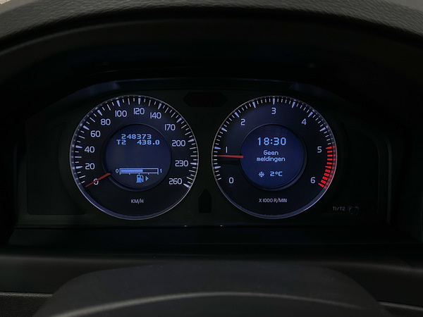 Volvo V70, 2010, 2.0 dīzelis, manuāla