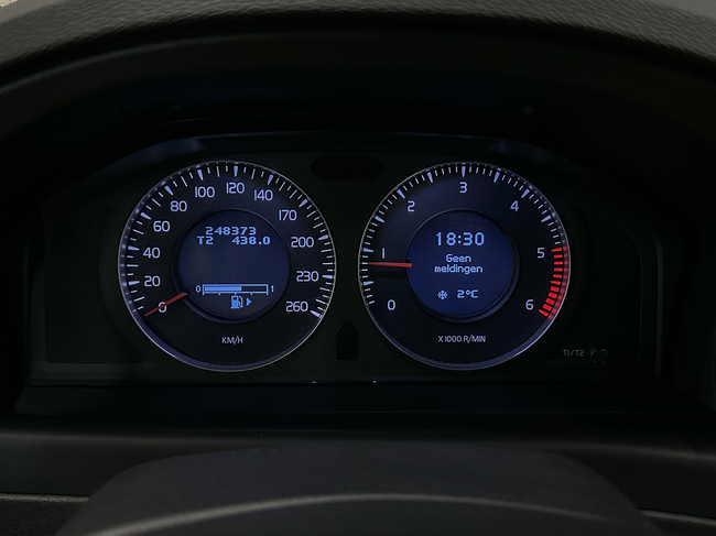 Volvo V70, 2010, 2.0 dīzelis, manuāla