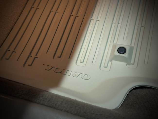 Volvo XC70, 2010, 2.4 dīzelis, manuāla