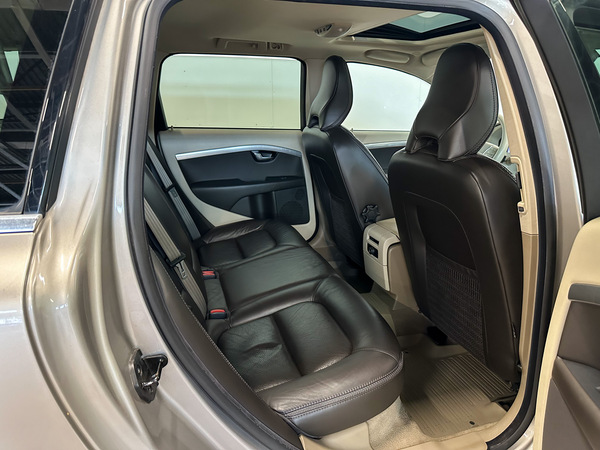 Volvo XC70, 2010, 2.4 dīzelis, manuāla