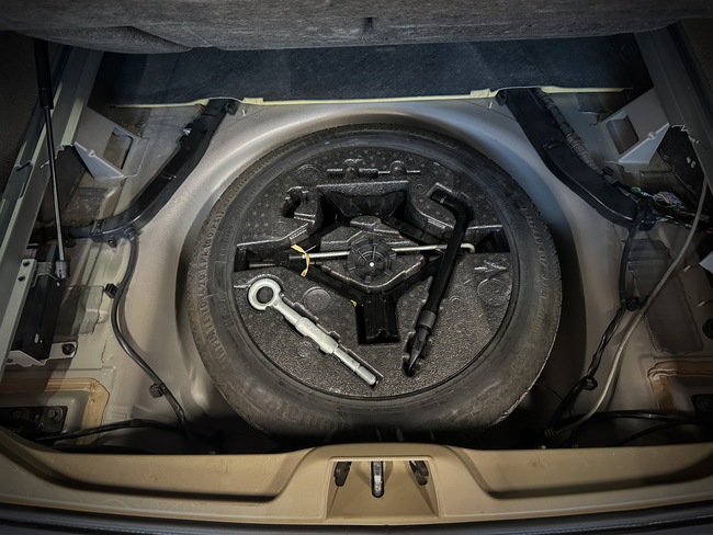 Volvo XC70, 2010, 2.4 dīzelis, manuāla