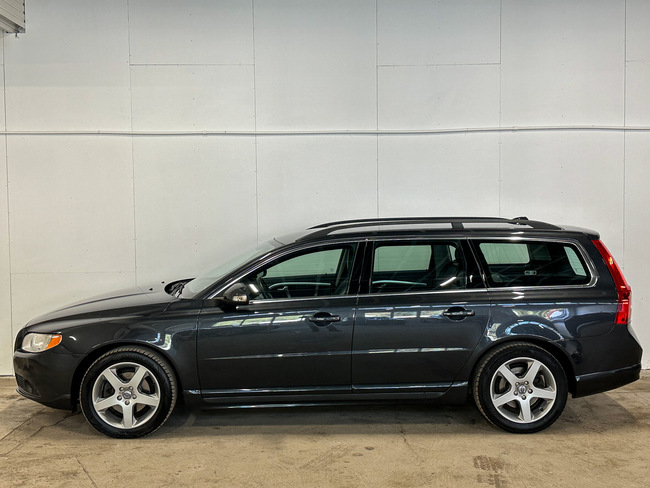 Volvo V70, 2010, 2.4 dīzelis, automāts