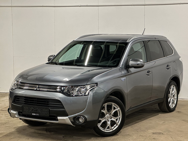 Mitsubishi Outlander, 2015, 2.0 hibrīds, automāts