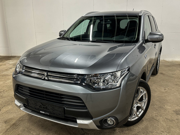 Mitsubishi Outlander, 2015, 2.0 hibrīds, automāts